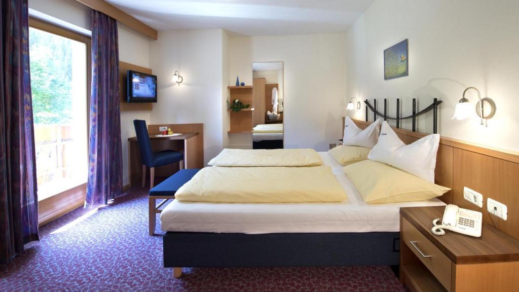 Hotel Bergblick Racines Room photo